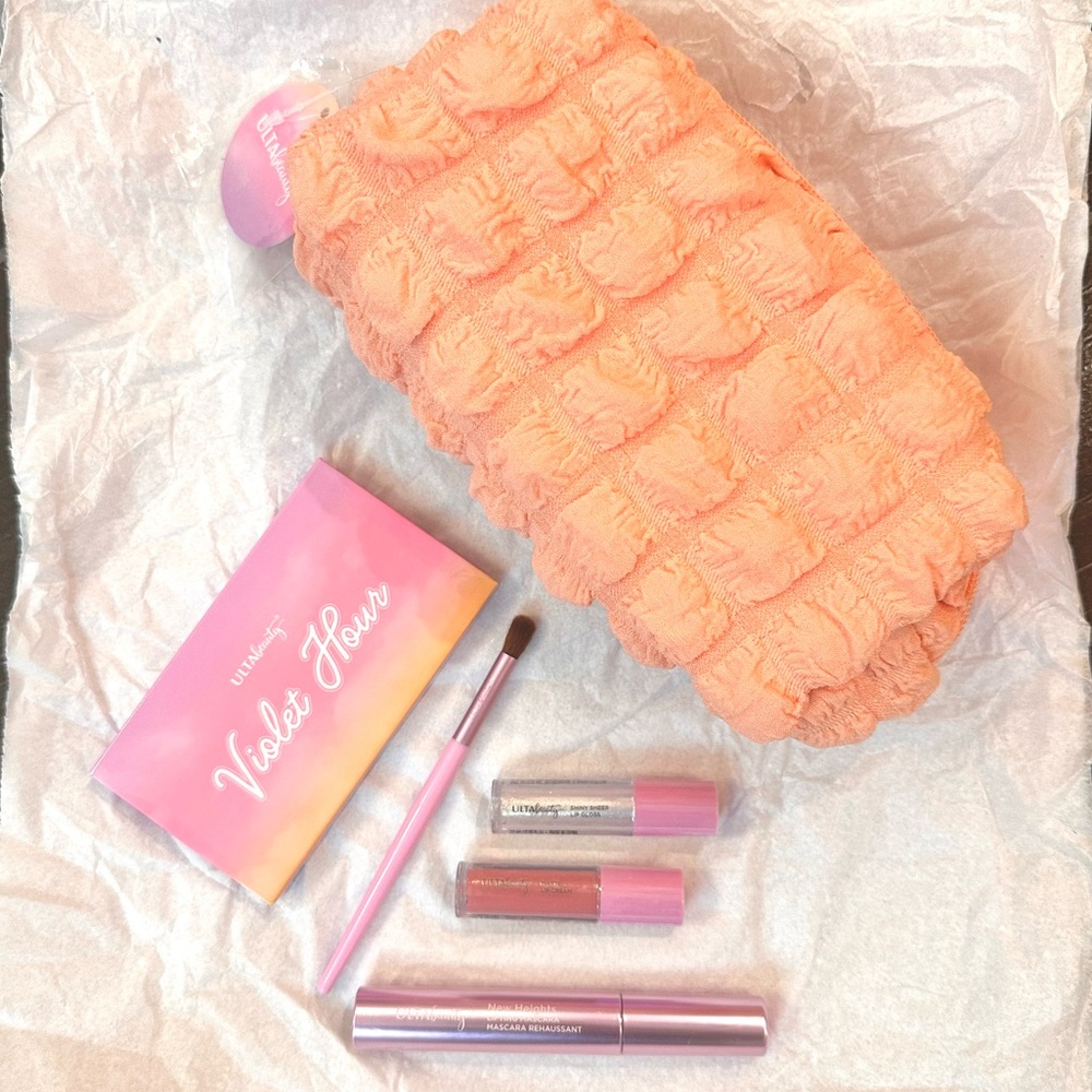 NEW Ulta Beauty Makeup Exclusive Set with Zip Case